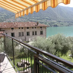 Apartment La Dimora Dei Pescatori Monteisola, Monte Isola