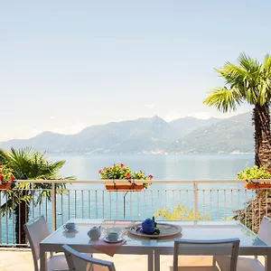 Apartment Charming Moment Di Porta - Residenza Leonardo, Luino